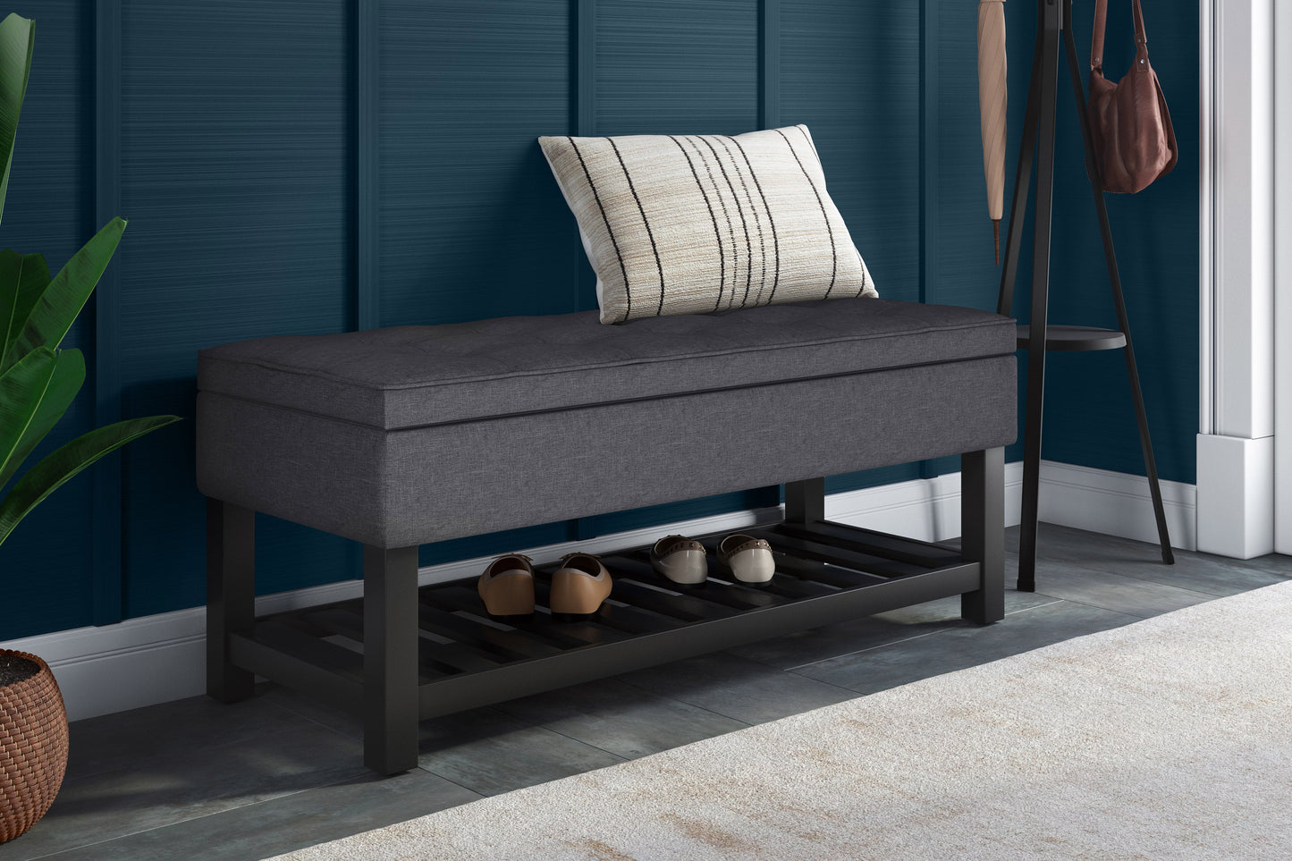 Cosmopolitan Ottoman Bench in Linen