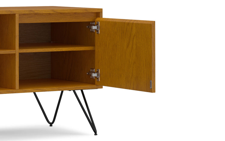 Oak Oak | Hunter TV Media Stand in Oak