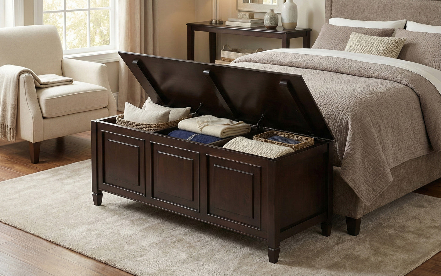 Dark Chestnut Brown | Connaught Medium Storage Bench Trunk