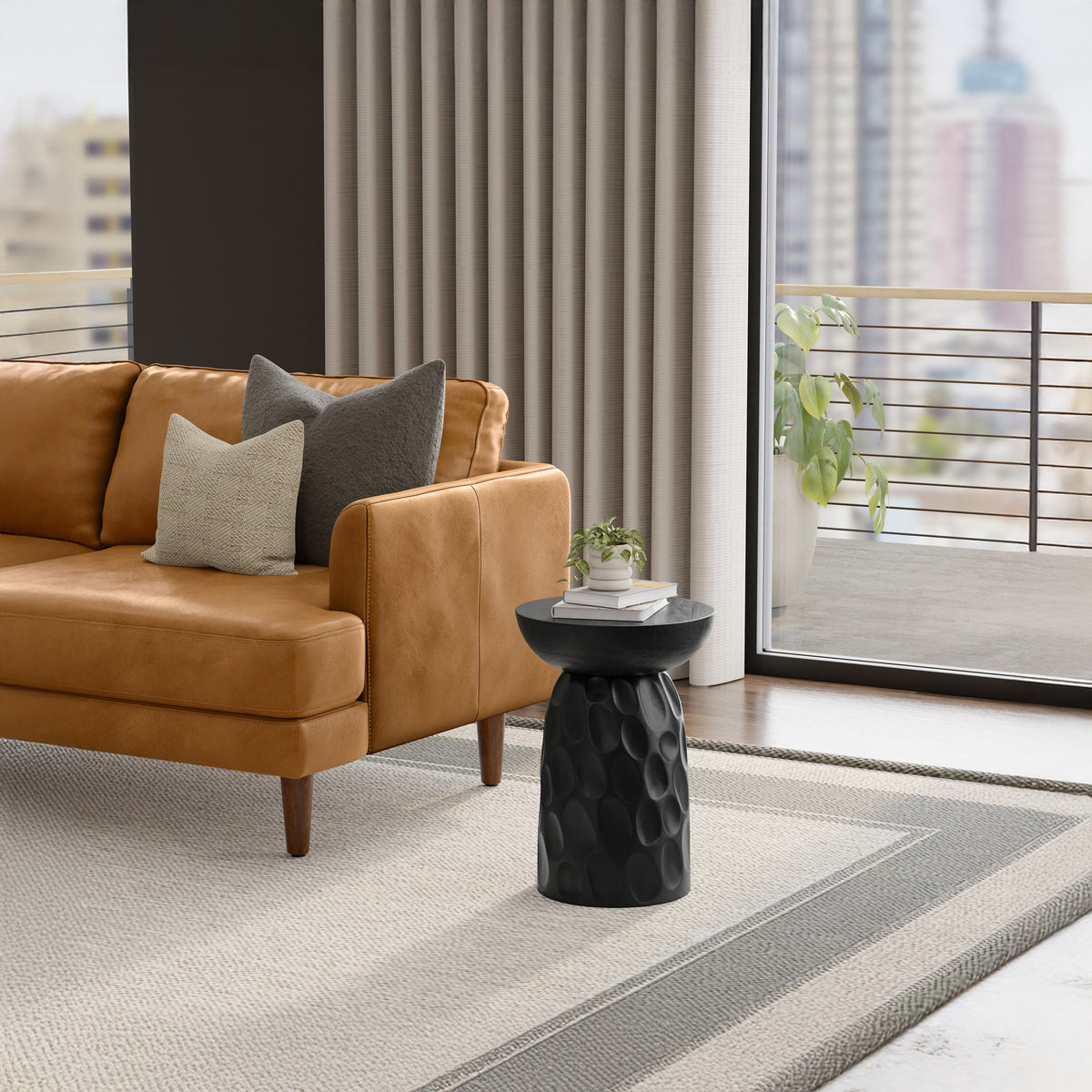 Black | Boyd 13 inch V-Chisel Accent Table