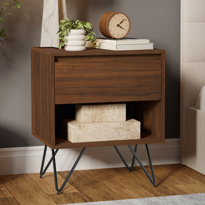 Walnut Walnut | Hunter Nightstand in Walnut