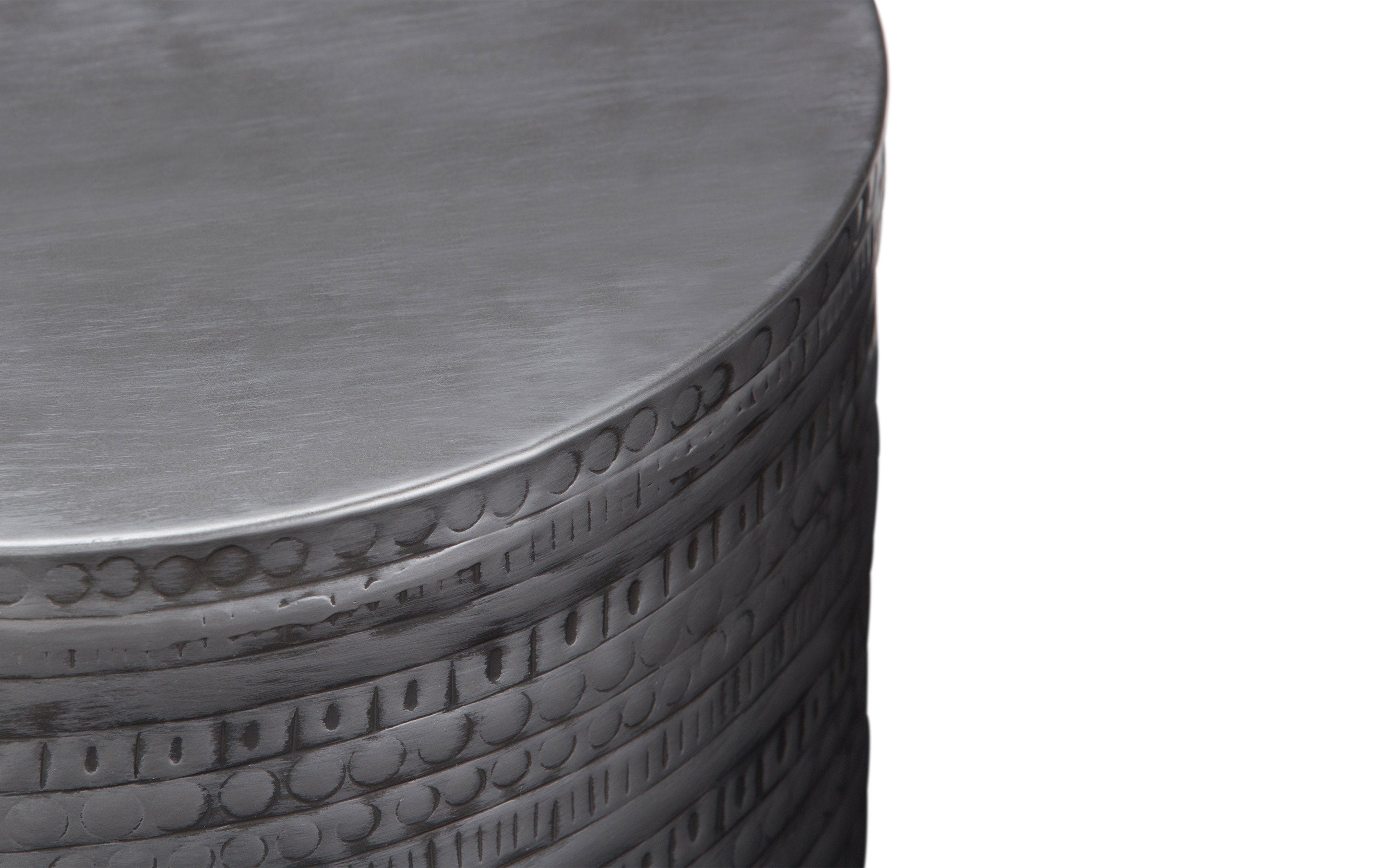 Johnsen Large Metal Accent Table - Thumbnail 4