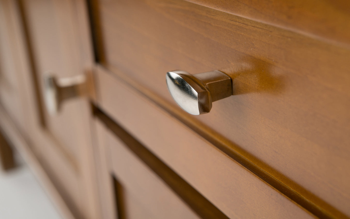 Light Golden Brown | Warm Shaker 72 inch TV Stand