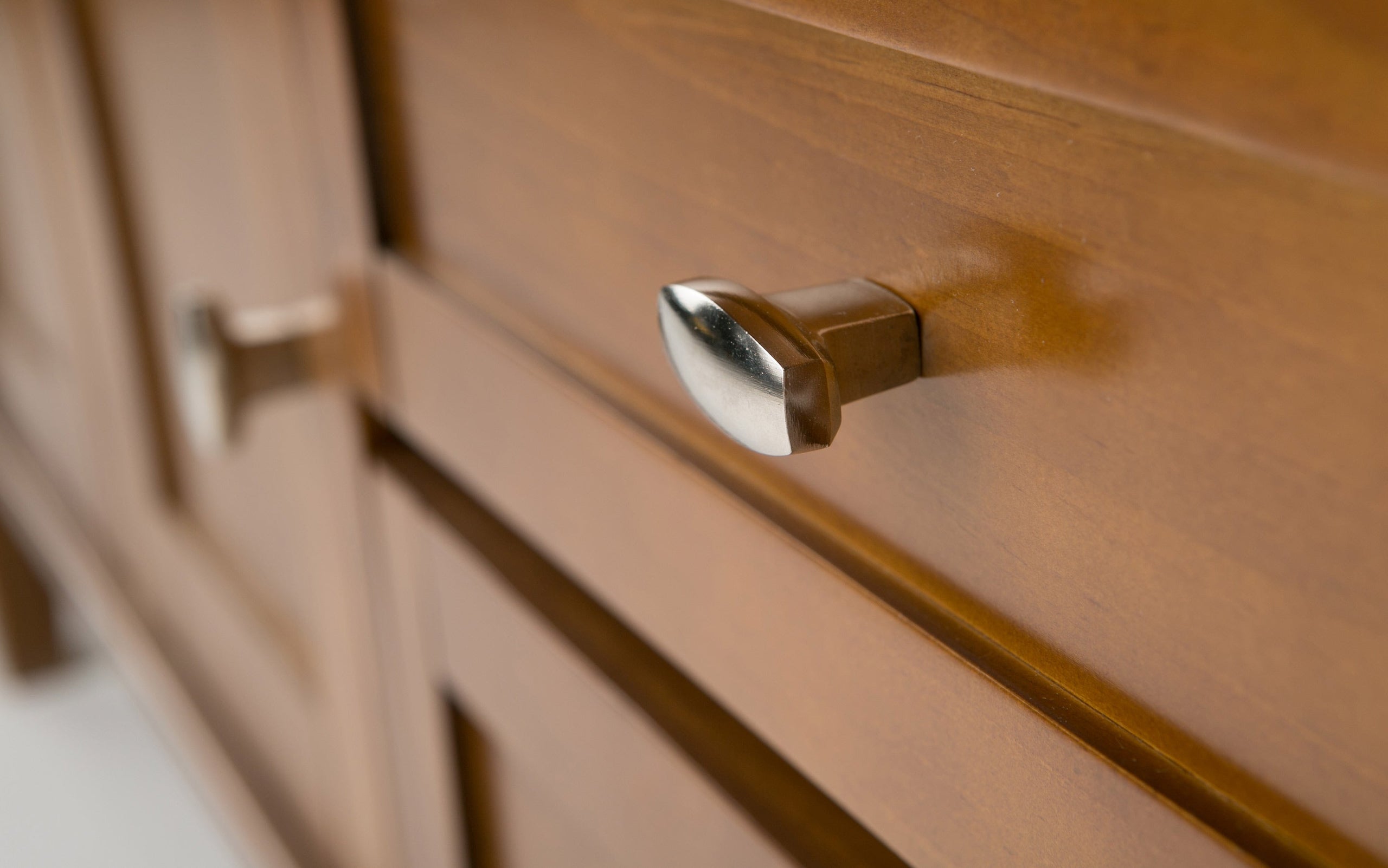 Light Golden Brown | Warm Shaker 72 inch TV Stand