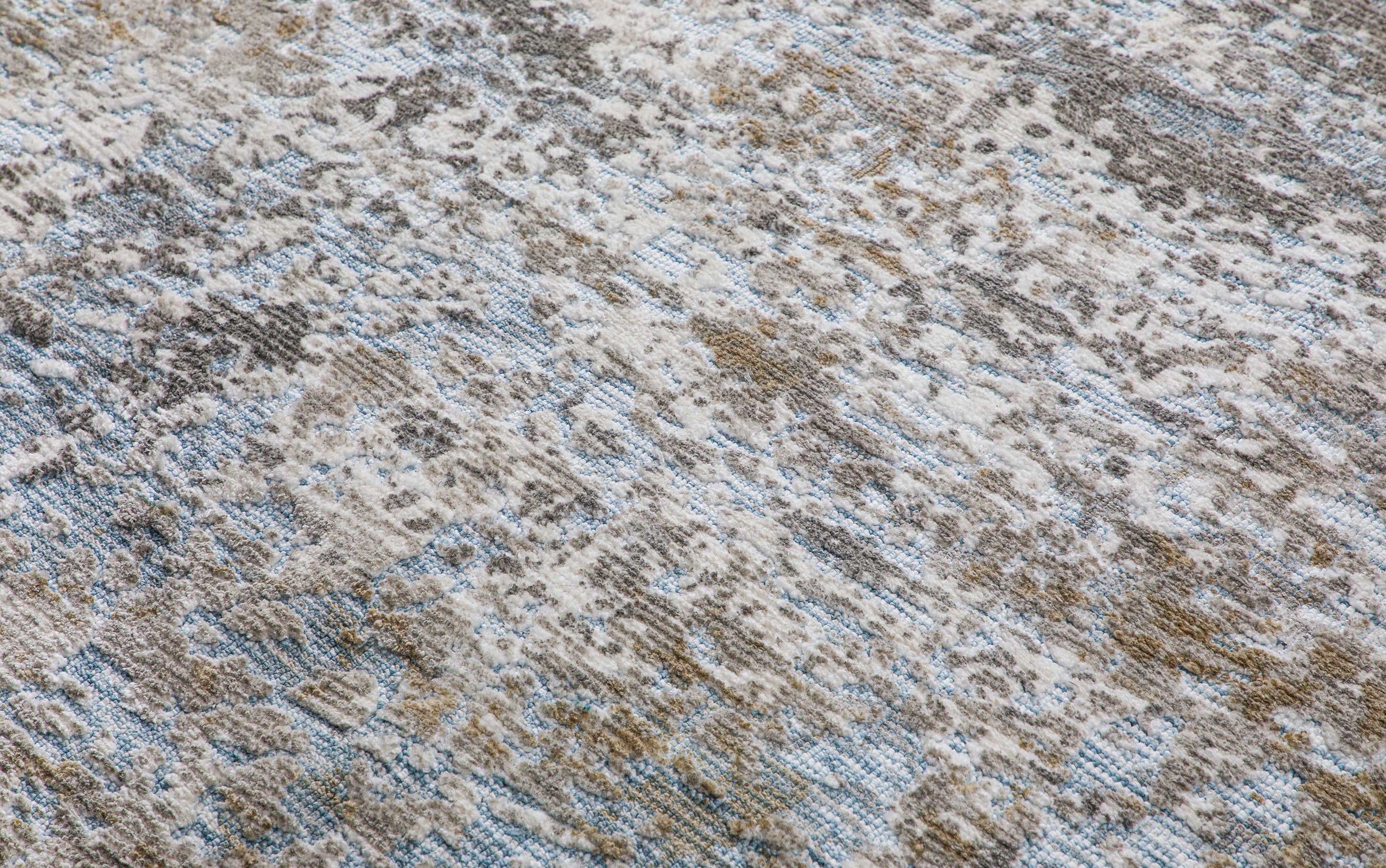 Emmalee 8 x 10 Area Rug